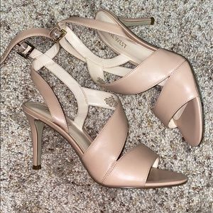 Nine West nude heels